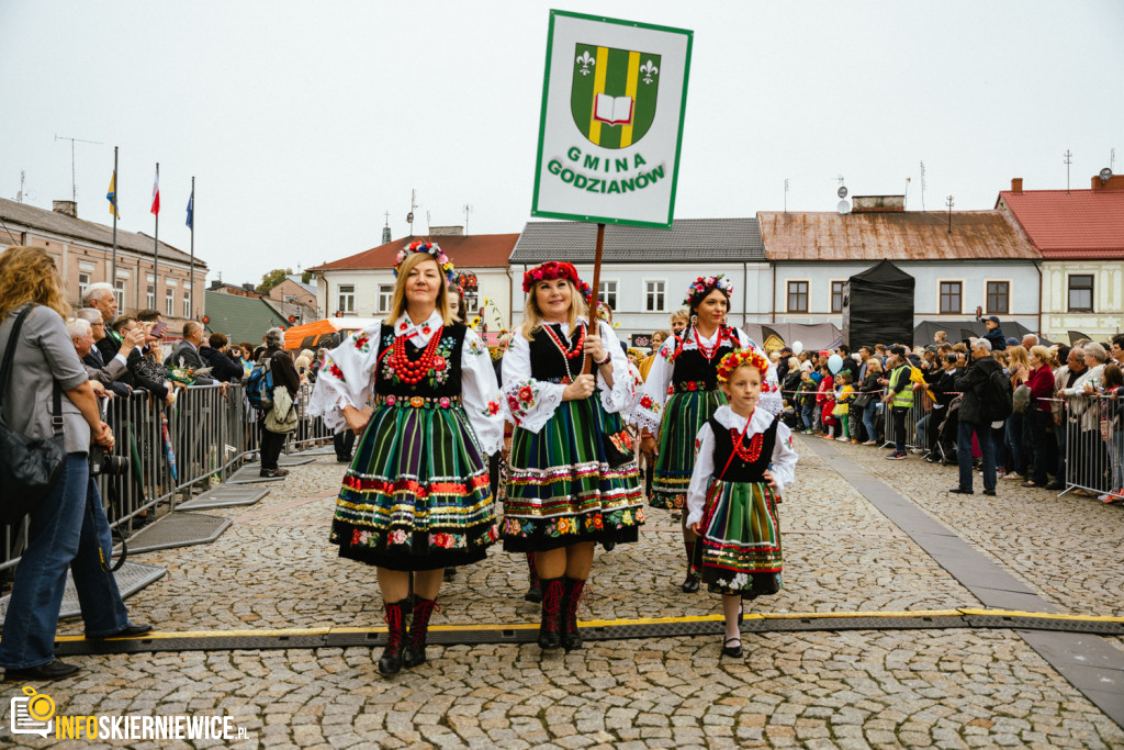 Parada 45. Skierniewickiego Święta Kwiatów, Owoców i Warzyw SŚKOiW 2022