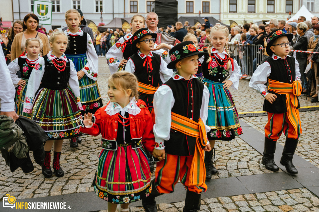 Parada 45. Skierniewickiego Święta Kwiatów, Owoców i Warzyw SŚKOiW 2022