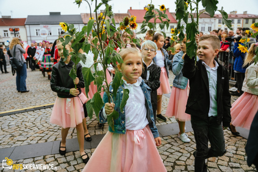 Parada 45. Skierniewickiego Święta Kwiatów, Owoców i Warzyw SŚKOiW 2022