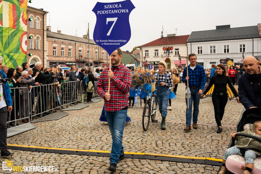 Parada 45. Skierniewickiego Święta Kwiatów, Owoców i Warzyw SŚKOiW 2022