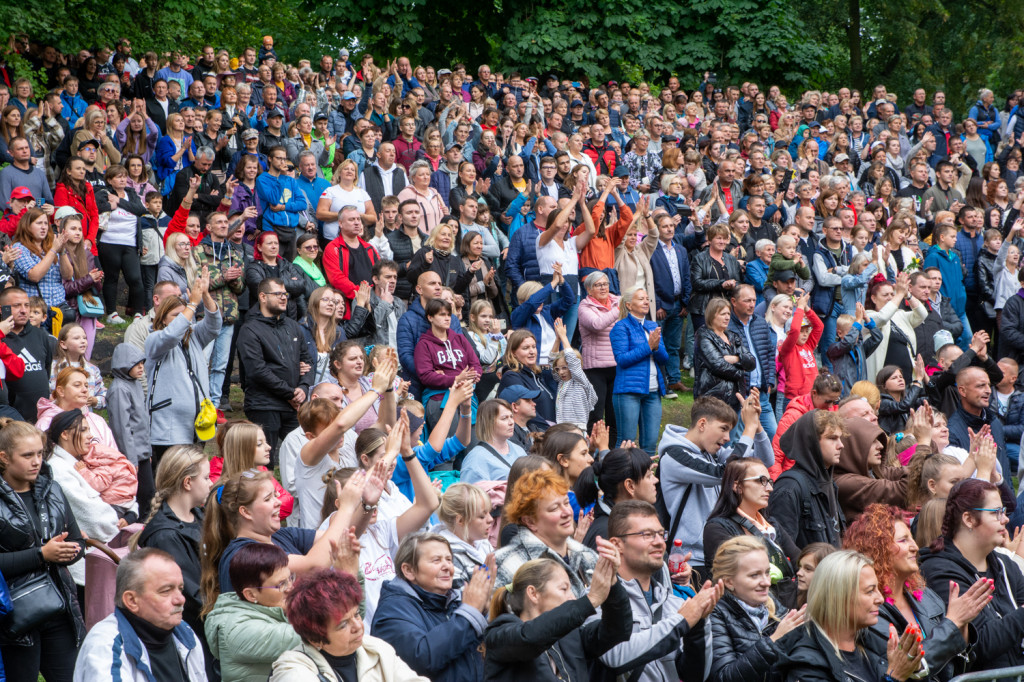 45. SŚKOiW: Tłumy w parku miejskim na koncertach