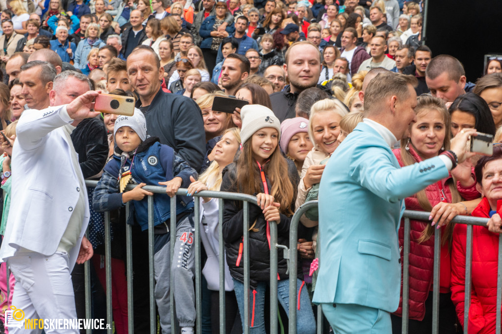 45. SŚKOiW: Tłumy w parku miejskim na koncertach