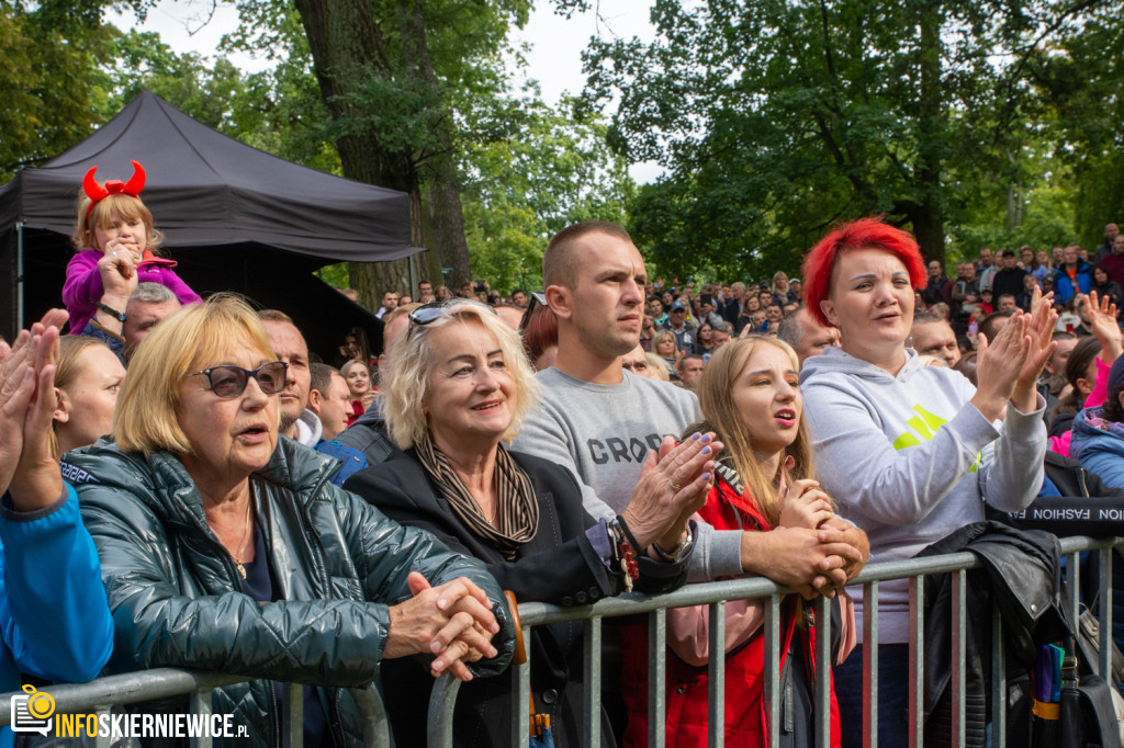 45. SŚKOiW: Tłumy w parku miejskim na koncertach