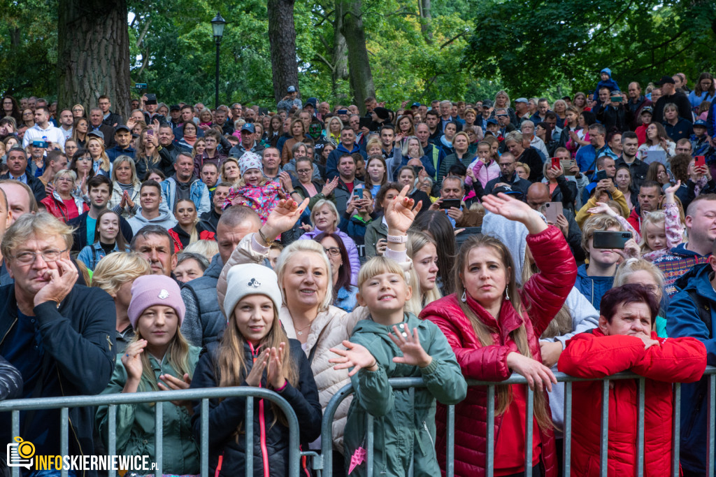 45. SŚKOiW: Tłumy w parku miejskim na koncertach