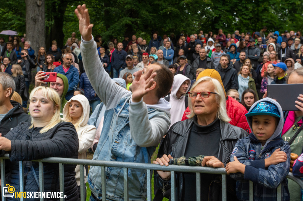 45. SŚKOiW: Tłumy w parku miejskim na koncertach