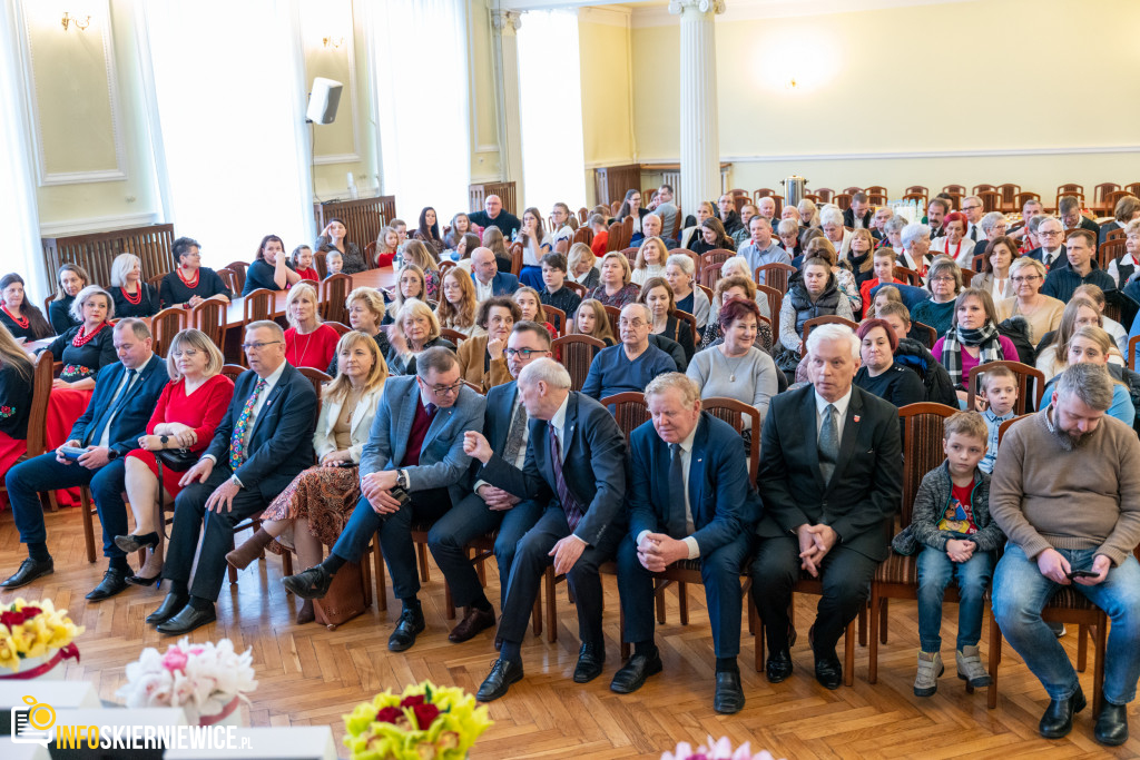 Wspólne kolędowanie w Starostwie Powiatowym w Skierniewicach