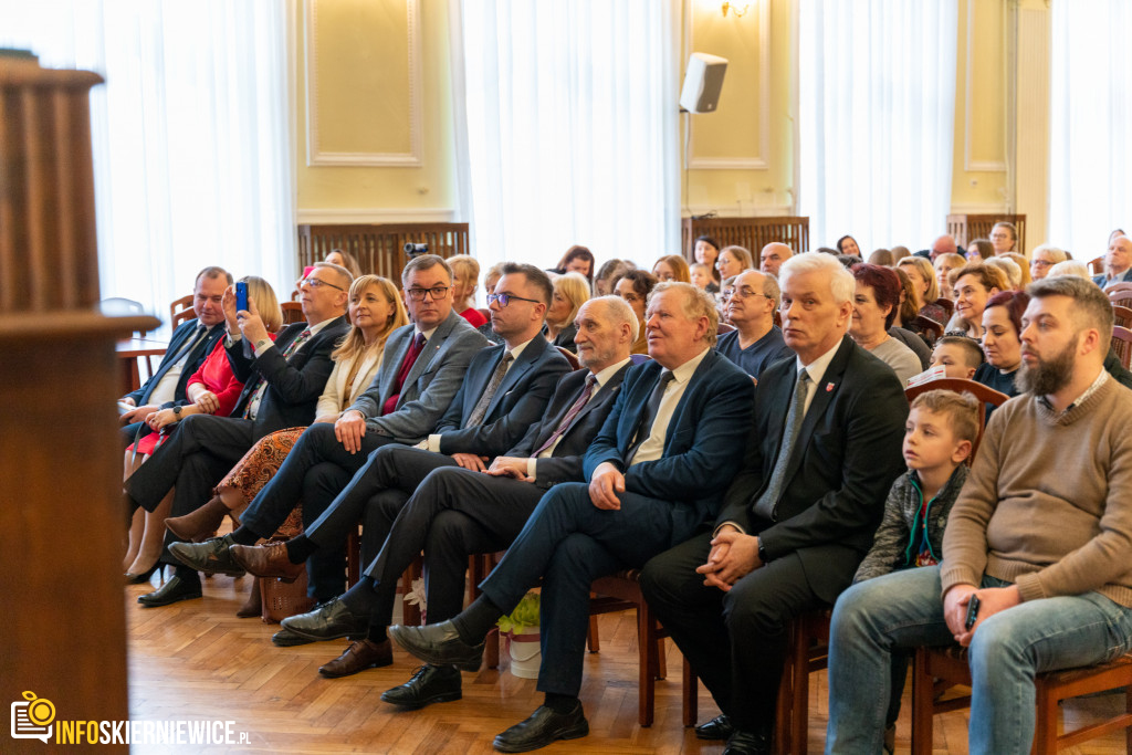 Wspólne kolędowanie w Starostwie Powiatowym w Skierniewicach