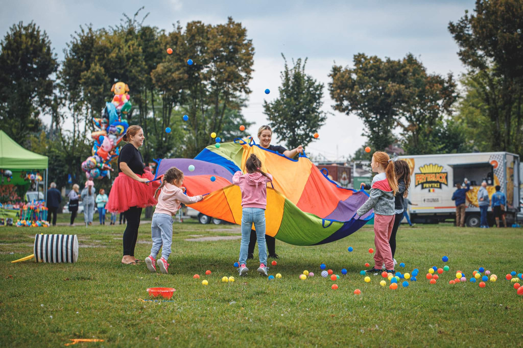 Kulinarne święto na Pasażu Nurzyńskiego - Family Fest już od 14 do 16 kwietnia w Skierniewicach