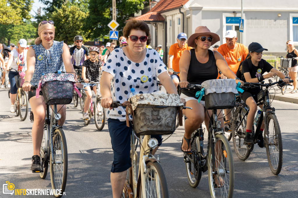 Rekordowa frekwencja na Ekologicznym Powiatowym Rajdzie Rowerowym