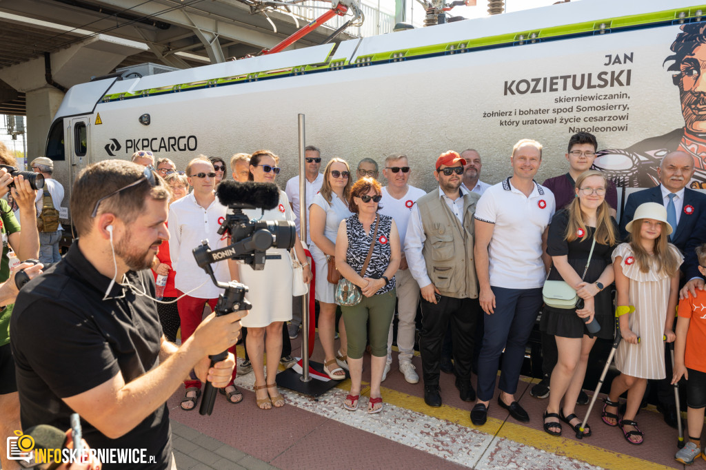 Lokomotywa Patriotyzmu: Jan Kozietulski na Tropie Historii w Skierniewicach!