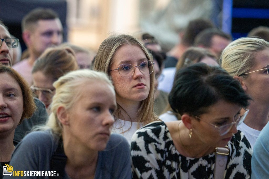 Organek na Głównej Scenie 46. Święta Kwiatów: Niedziela Pełna Muzyki i Emocji