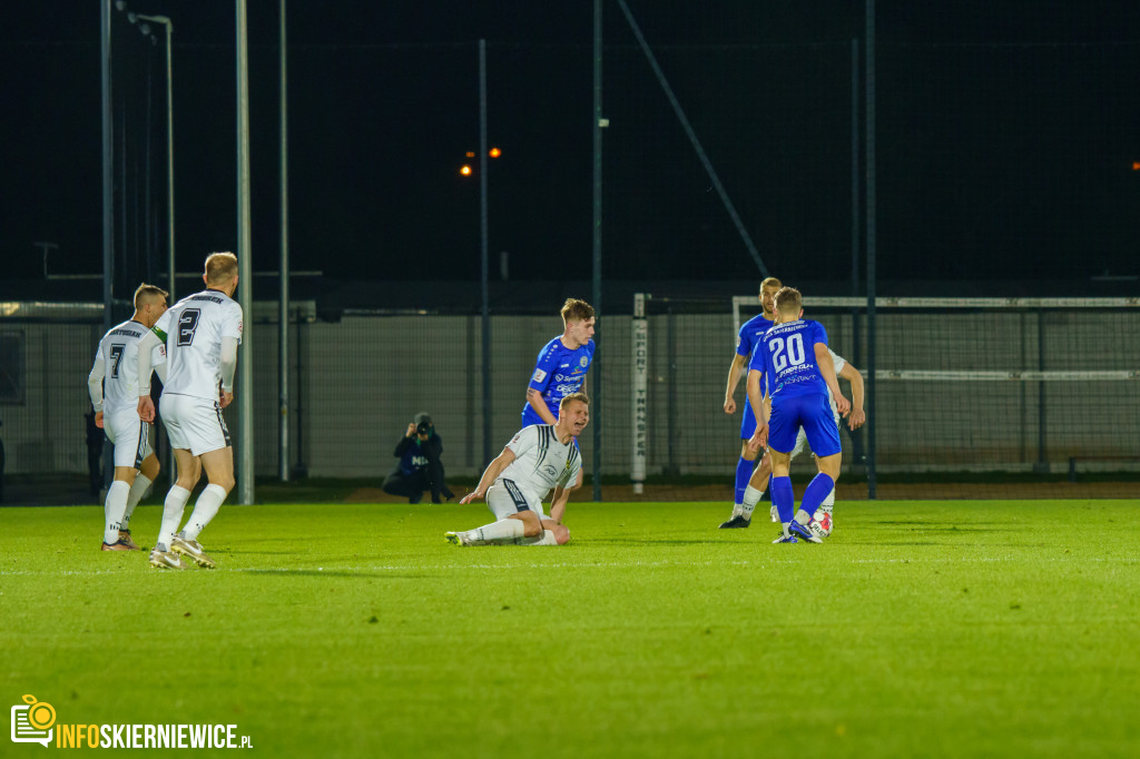 Unia Skierniewice triumfuje nad GKS Bełchatów w emocjonującym meczu