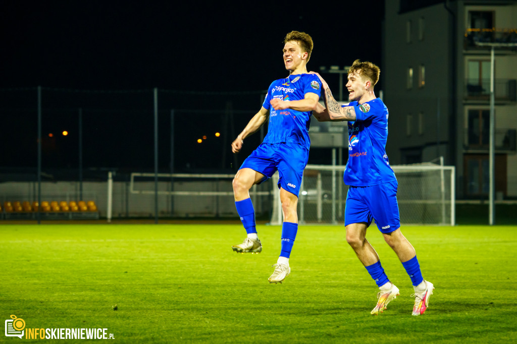 Unia Skierniewice triumfuje nad GKS Bełchatów w emocjonującym meczu