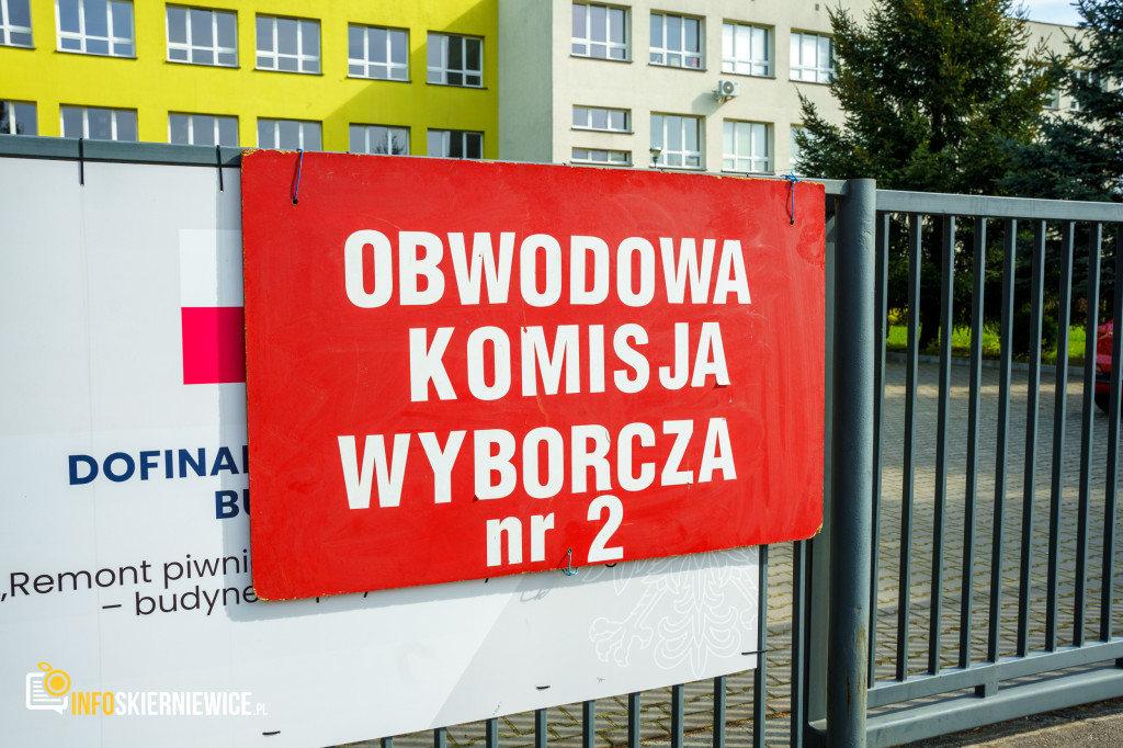 Skierniewice: Frekwencja wyborcza do godziny 12