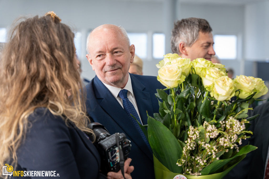 Skierniewice: Jarosław Chęcielewski Przewodniczącym Rady Miasta. Nowa kadencja rozpoczęta ślubowaniem prezydenta