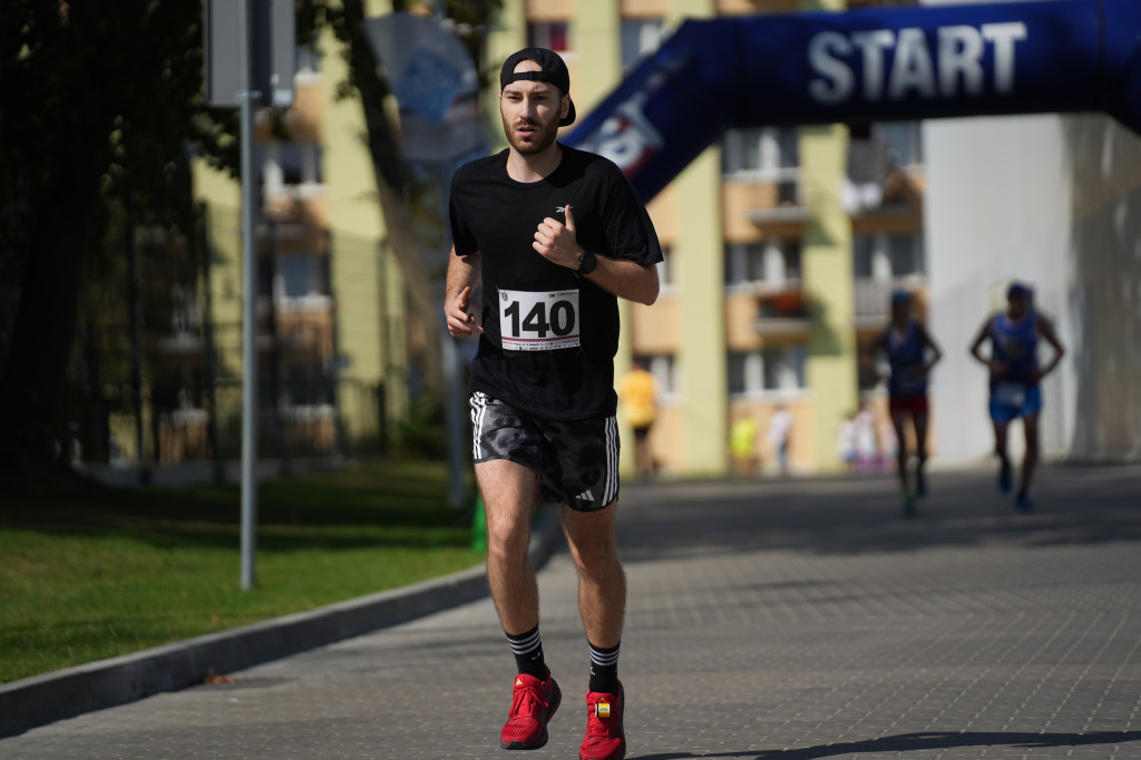 Rekordowa VII Skierniewicka Dziesiątka. Michał Łobacz i Małgorzata Bednarek na Czele