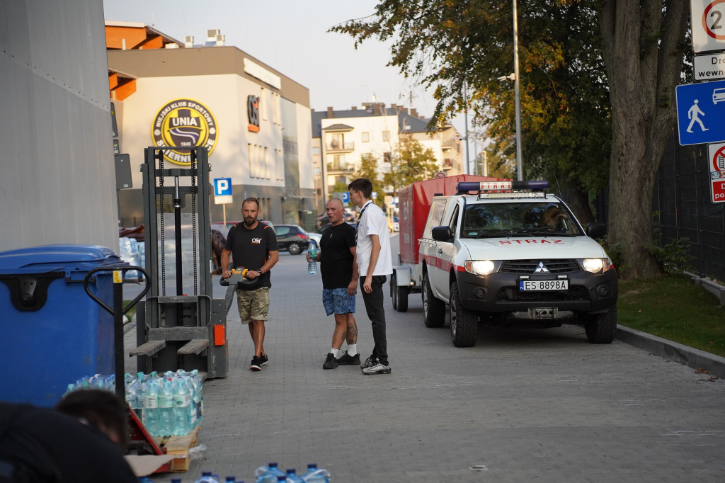 Kolejne transporty pomocy wyruszyły z Skierniewic do potrzebujących. Sprawdź, jak możesz pomóc!