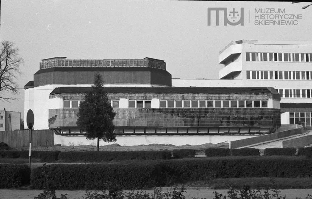 Skierniewice w latach 80. – Niezwykłe fotografie miasta sprzed lat 33 8ec733a4 3db0 4f93 b482 95db6c8658a6 preview 1100x0