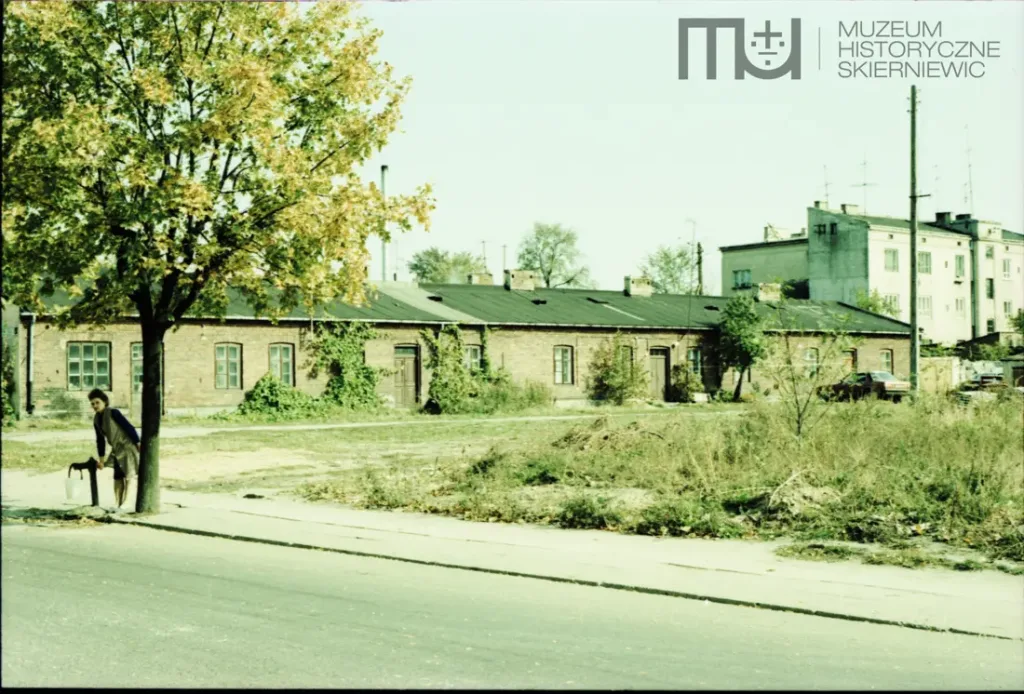 Skierniewice w latach 80. – Niezwykłe fotografie miasta sprzed lat 38 bcf7c456 e4d4 4a80 afd1 2dcd78dfb678 preview 1100x0
