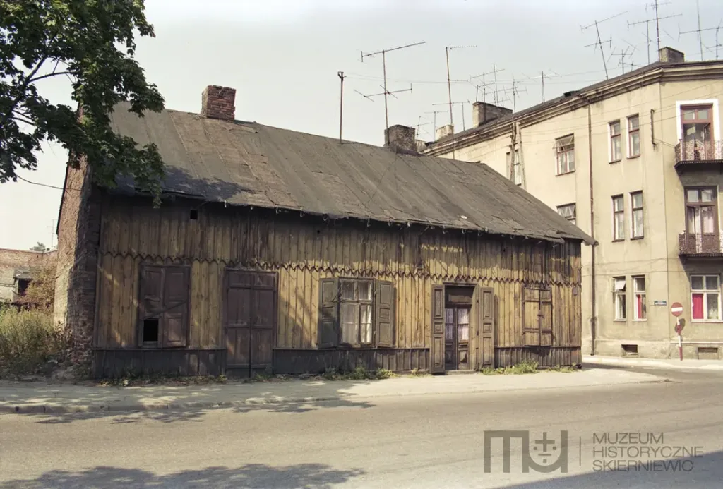Skierniewice z końca XX wieku na 21 unikalnych fotografiach 38 d4d8a786 b7e7 4cea b3d0 f3955229d94a preview 1100x0