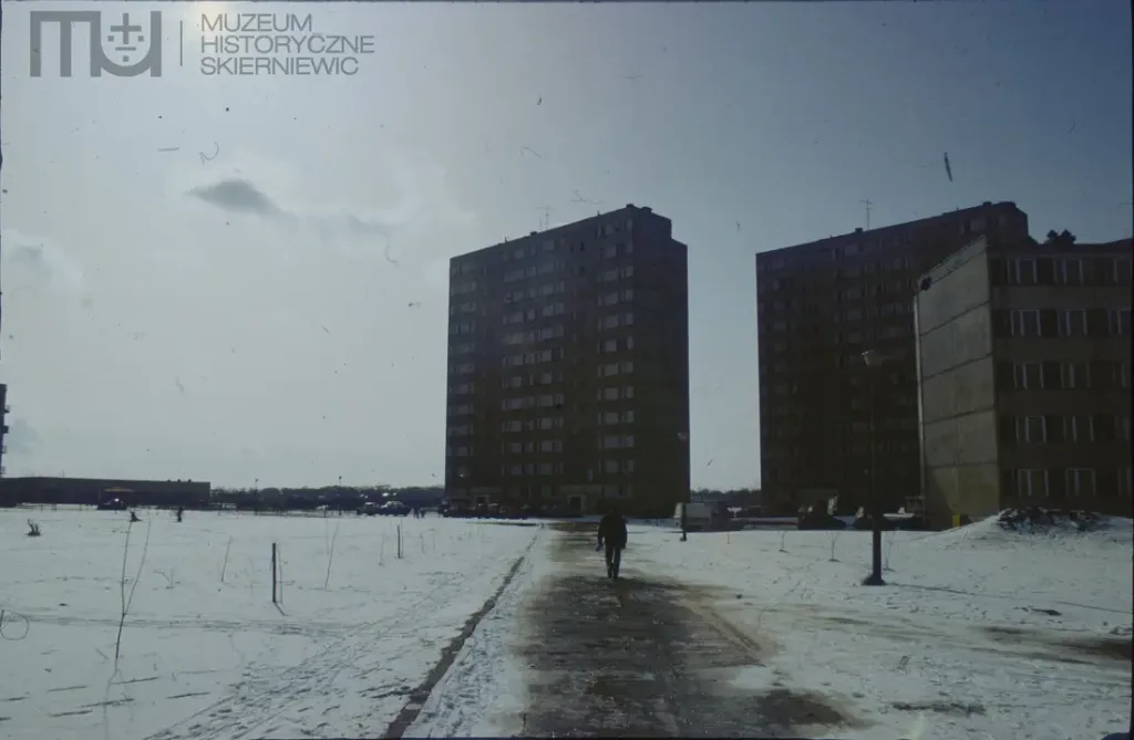 Skierniewice z końca XX wieku na 21 unikalnych fotografiach 37 d9b6759a de4f 4959 9254 00f890b27581 preview 1100x0