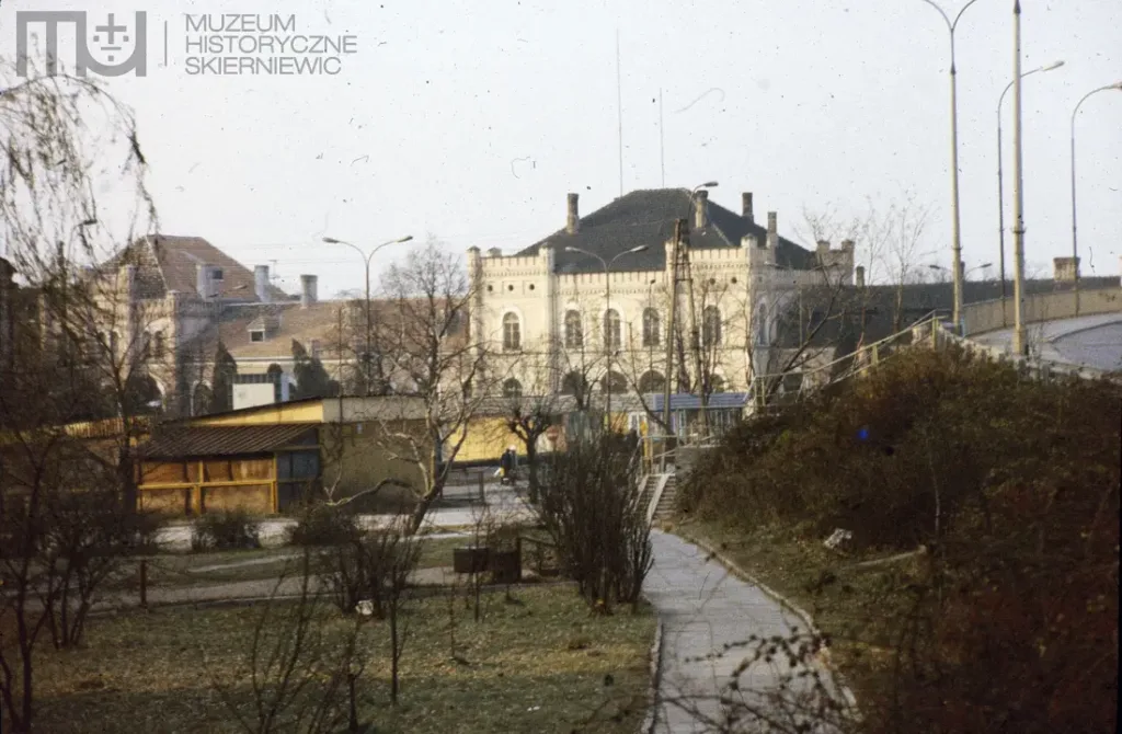 Skierniewice z końca XX wieku na 21 unikalnych fotografiach 33 fff2969d 7e99 4b1d a9b0 cd8c61f50399 preview 1100x0