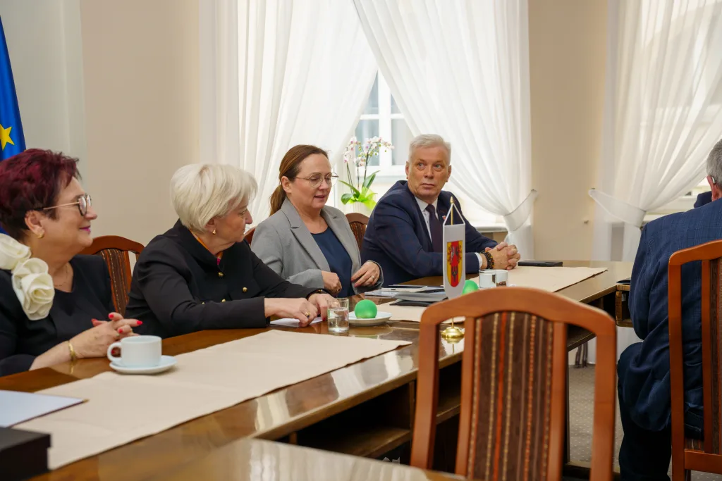 Historyczne spotkanie w Starostwie Powiatowym w Skierniewicach – po raz pierwszy na takim szczeblu debatowano o bezpieczeństwie i rozwoju regionu 36 dsc06316