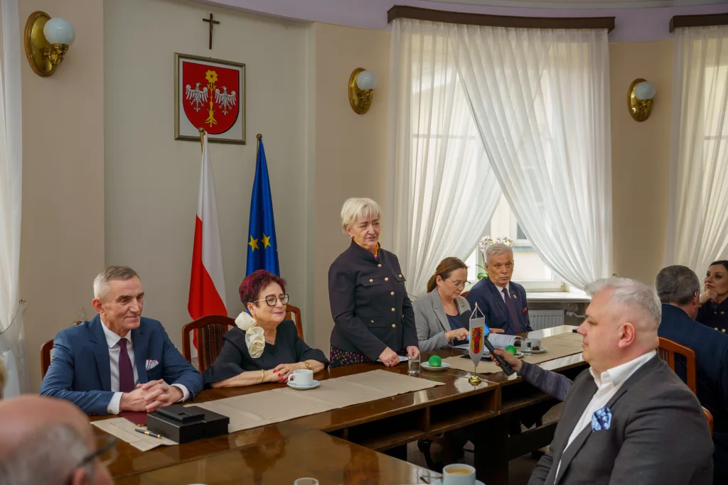 Historyczne spotkanie w Starostwie Powiatowym w Skierniewicach – po raz pierwszy na takim szczeblu debatowano o bezpieczeństwie i rozwoju regionu 36 dsc06321