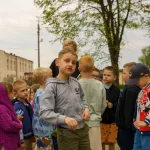 sadzenie drzew w skierniewicach z okazji miedzynarodowego dnia ziemi 37 z 48