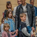 swiecenie koszyczkow w skierniewicach. w parafii sw. jakuba i sw. stanislawa nie zabraklo wiernych 76 z 80