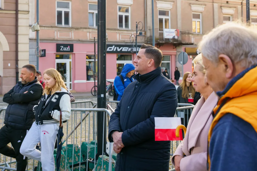 afal trzaskowski w skierniewicach przed cisza wyborcza wiec wyborczy i apel o mobilizacje 101 z 105