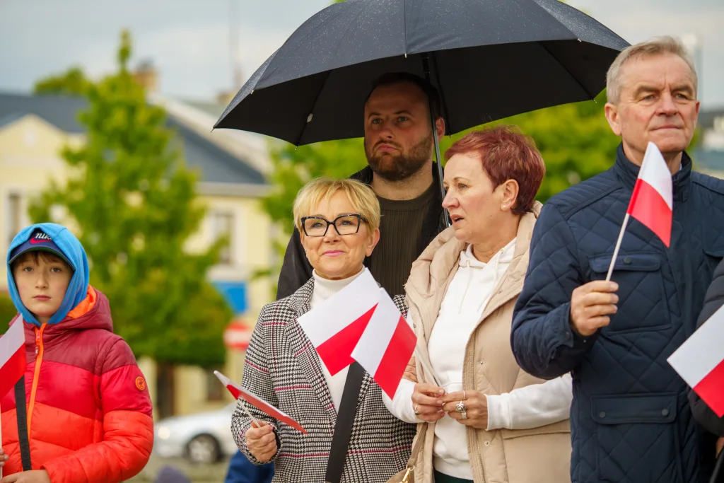 Rafał Trzaskowski w Skierniewicach przed ciszą wyborczą – wiec wyborczy i apel o mobilizację 38 afal trzaskowski w skierniewicach przed cisza wyborcza wiec wyborczy i apel o mobilizacje 21 z 105