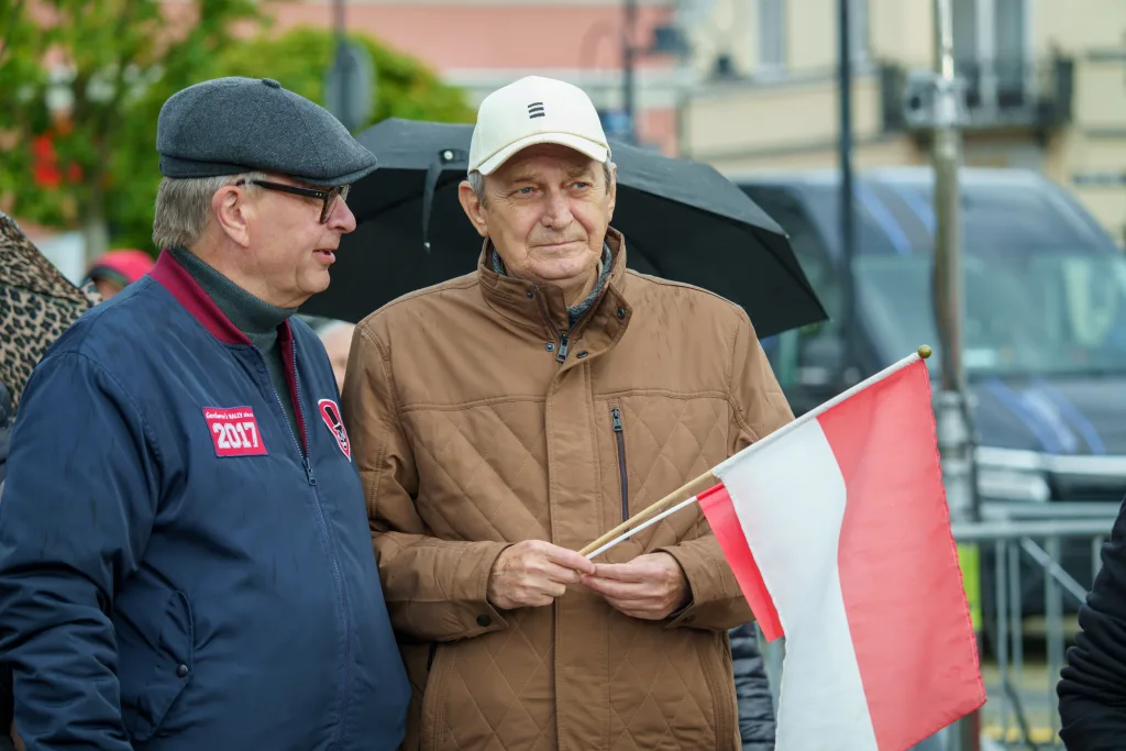 afal trzaskowski w skierniewicach przed cisza wyborcza wiec wyborczy i apel o mobilizacje 25 z 105