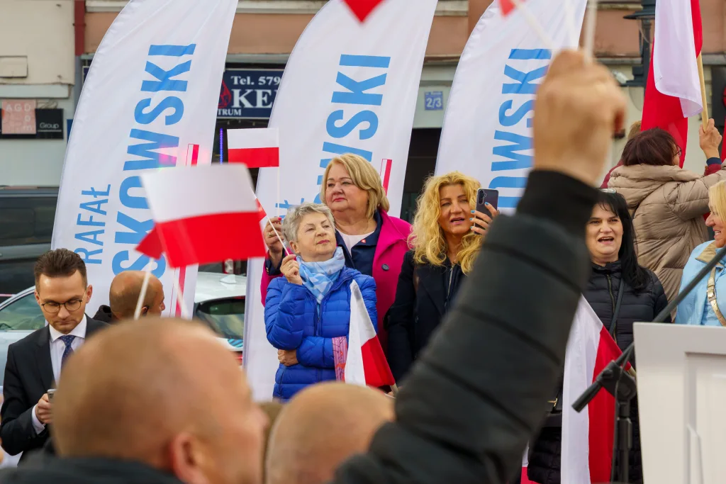 afal trzaskowski w skierniewicach przed cisza wyborcza wiec wyborczy i apel o mobilizacje 55 z 105