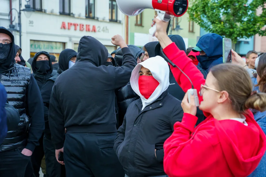 afal trzaskowski w skierniewicach przed cisza wyborcza wiec wyborczy i apel o mobilizacje 81 z 105