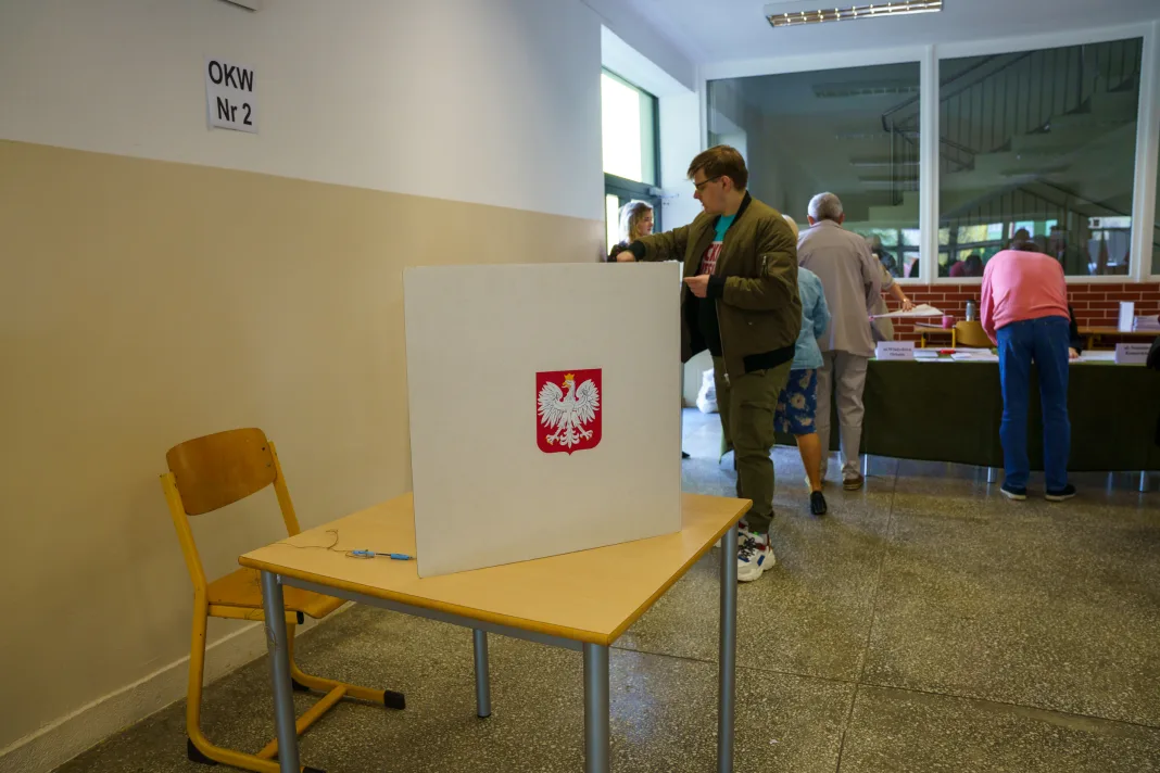 Mieszkańcy Skierniewic i powiatu skierniewickiego głosują podczas wyborów prezydenckich 2025