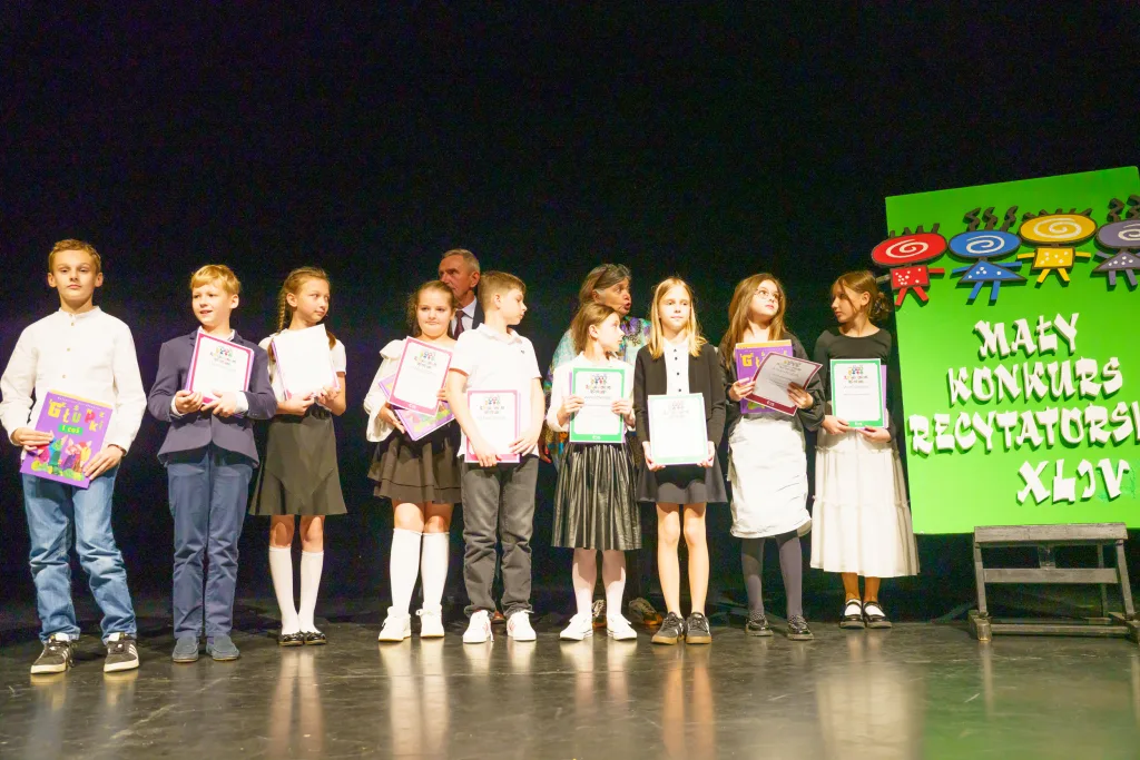 final powiatowy xliv malego konkursu recytatorskiego 24 z 38
