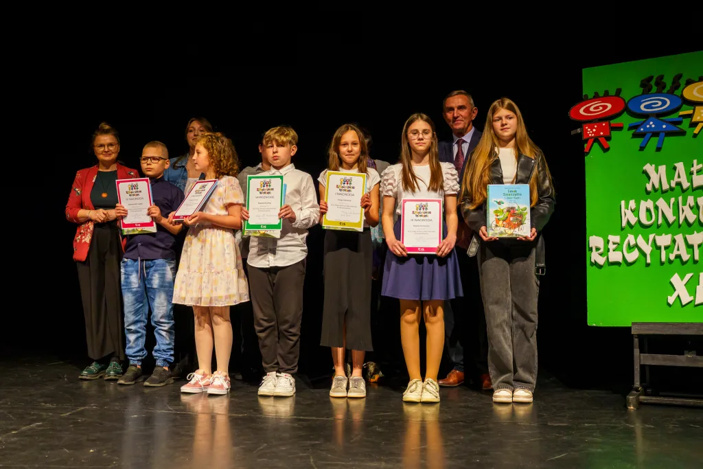 final powiatowy xliv malego konkursu recytatorskiego 32 z 38