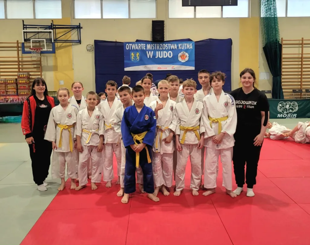 judocy wojownik skierniewice z sukcesami na xvii otwartych mistrzostwach kutna 011