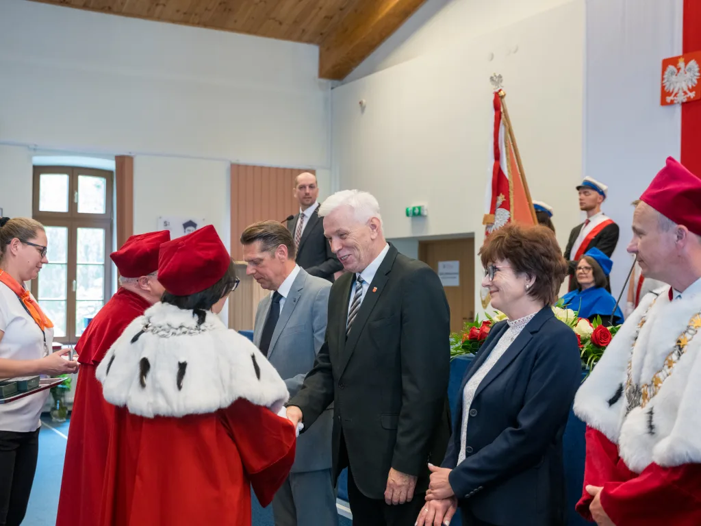 Akademia Nauk Stosowanych Stefana Batorego w Skierniewicach świętuje 20-lecie działalności 38 20 lat akademia nauk stosowanych stefana batorego 56 z 91