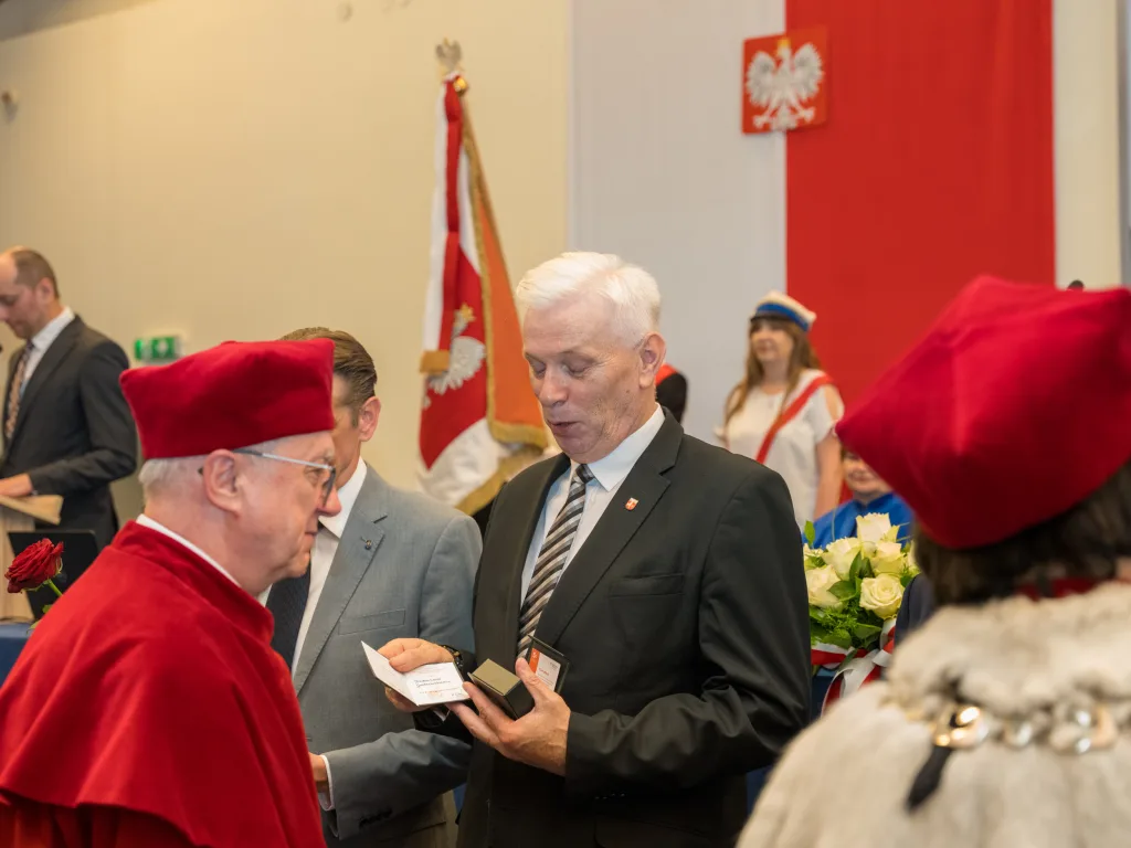 20 lat akademia nauk stosowanych stefana batorego 58 z 91