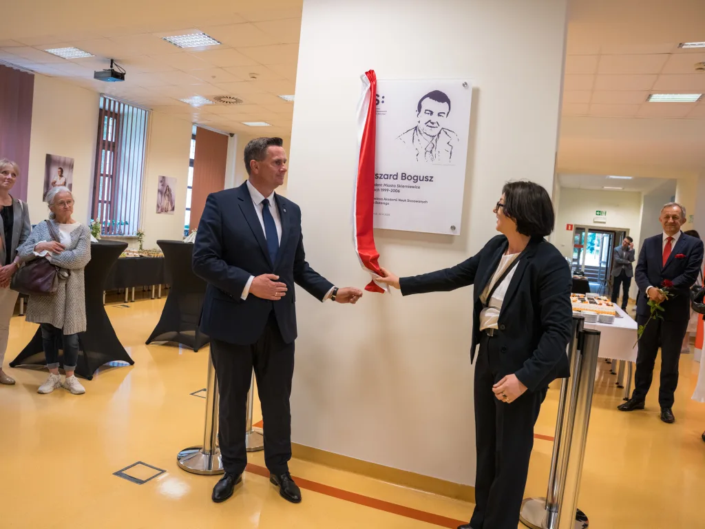 20 lat akademia nauk stosowanych stefana batorego 81 z 91