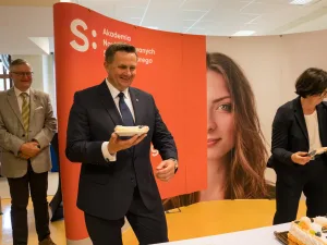20 lat akademia nauk stosowanych stefana batorego 88 z 91