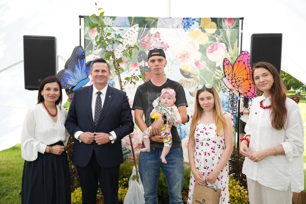 drzewko zycia dla najmlodszych mieszkancow skierniewic 1540596467277515