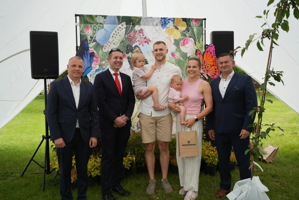 Drzewko Życia dla najmłodszych mieszkańców Skierniewic 38 drzewko zycia dla najmlodszych mieszkancow skierniewic 1540682143935614