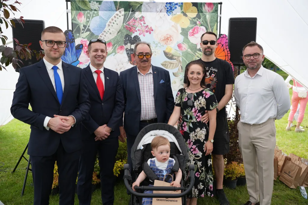 Drzewko Życia dla najmłodszych mieszkańców Skierniewic 34 drzewko zycia dla najmlodszych mieszkancow skierniewic 1540682607268901