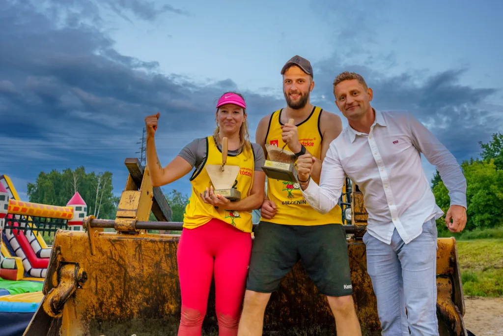 Turniej siatkówki plażowej Skierniewice 2025: miksty walczyły mimo deszczu 38 dsc09625