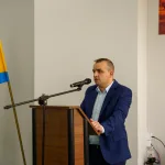 protest przed sesja rady miasta skierniewiczanie przeciwko centrum integracji cudzoziemcow 1 z 8