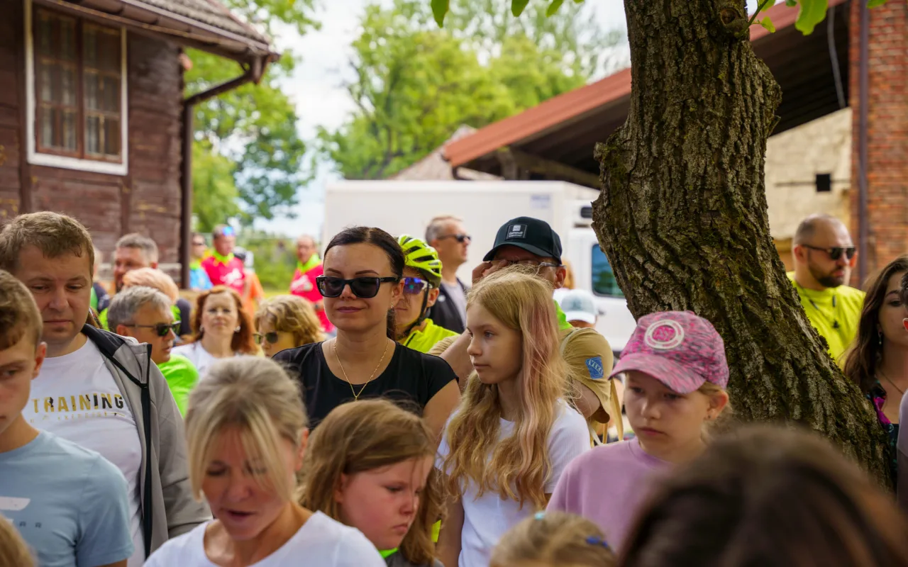 Ponad 250 rowerzystów na trasie. Tak powiat skierniewicki ucieka od codzienności