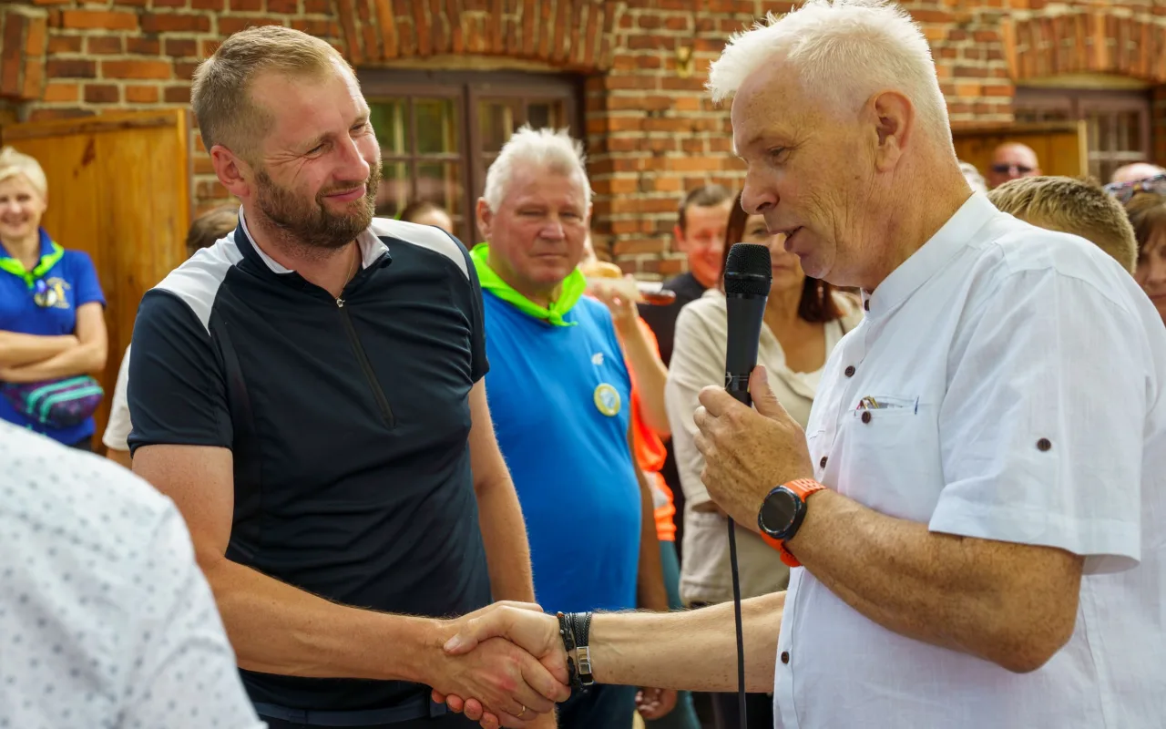 Ponad 250 rowerzystów na trasie. Tak powiat skierniewicki ucieka od codzienności